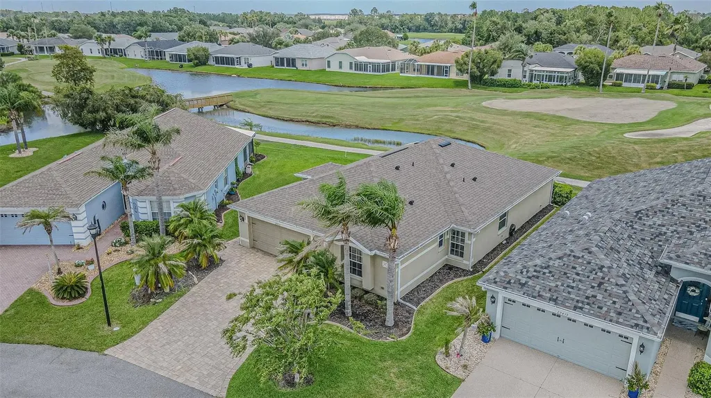 29435 Snap Hook Drive San Antonio FL 33576