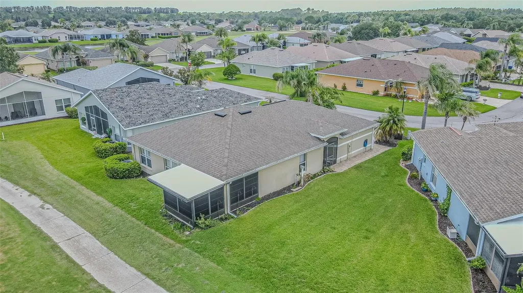 29435 Snap Hook Drive San Antonio FL 33576