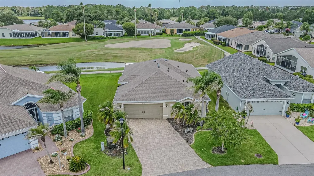 29435 Snap Hook Drive San Antonio FL 33576