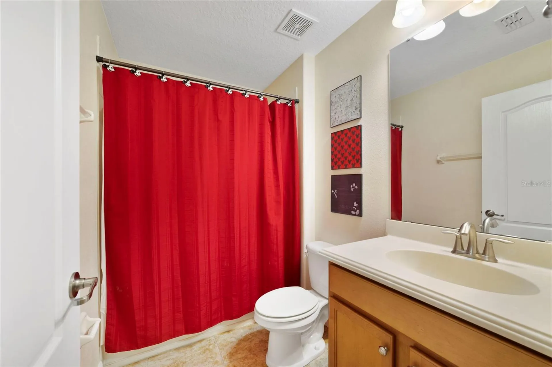 8928 Bismarck Palm Road Kissimmee FL 34747