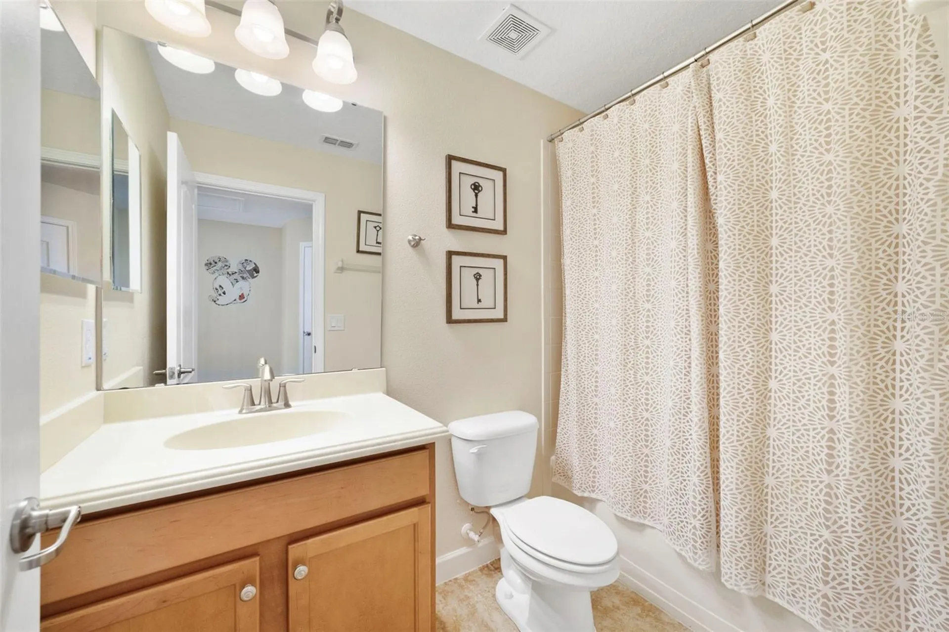 8928 Bismarck Palm Road Kissimmee FL 34747