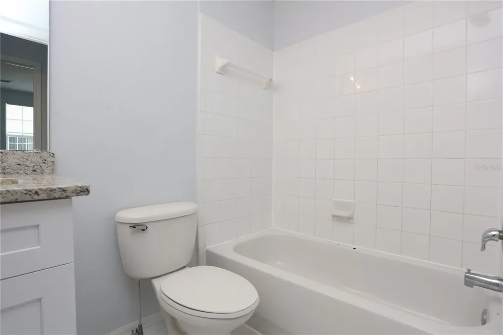 202 Washington Palm Loop Davenport FL 33897