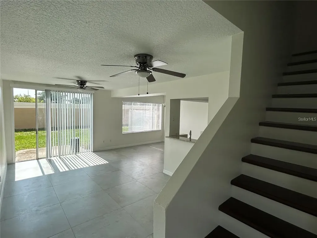 202 Washington Palm Loop Davenport FL 33897