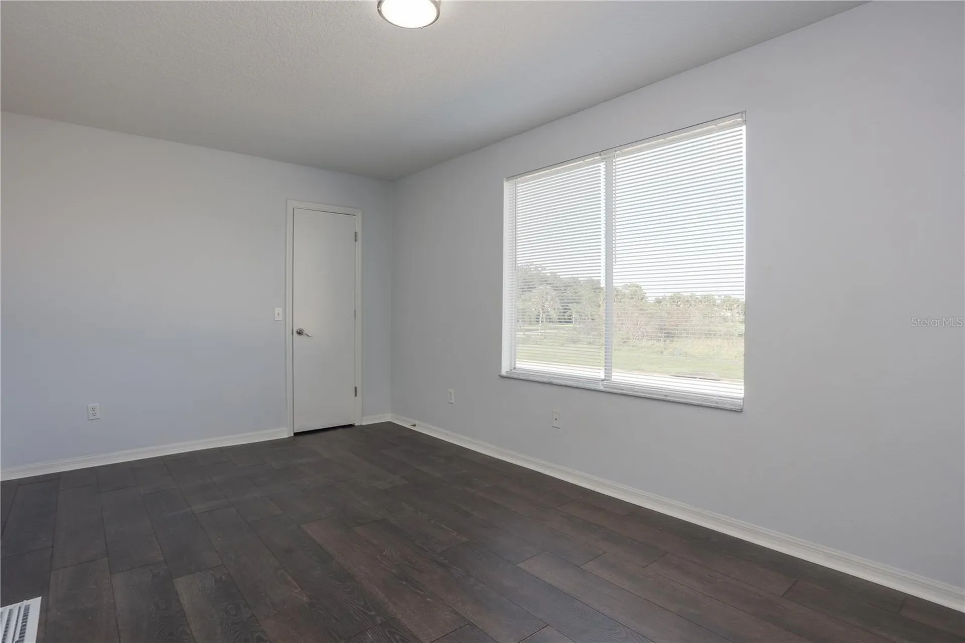 202 Washington Palm Loop Davenport FL 33897
