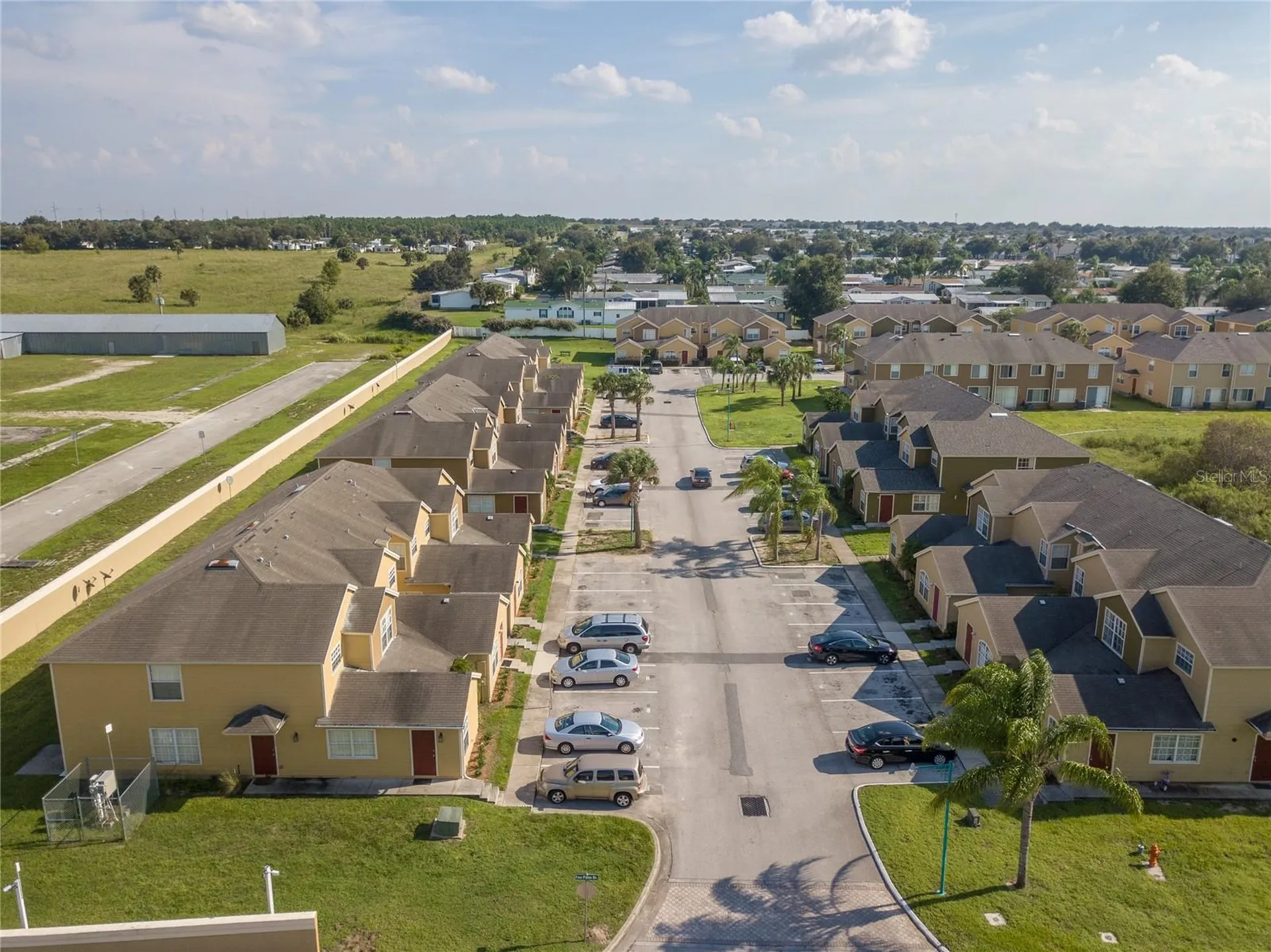 202 Washington Palm Loop Davenport FL 33897