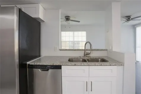 202 Washington Palm Loop Davenport FL 33897