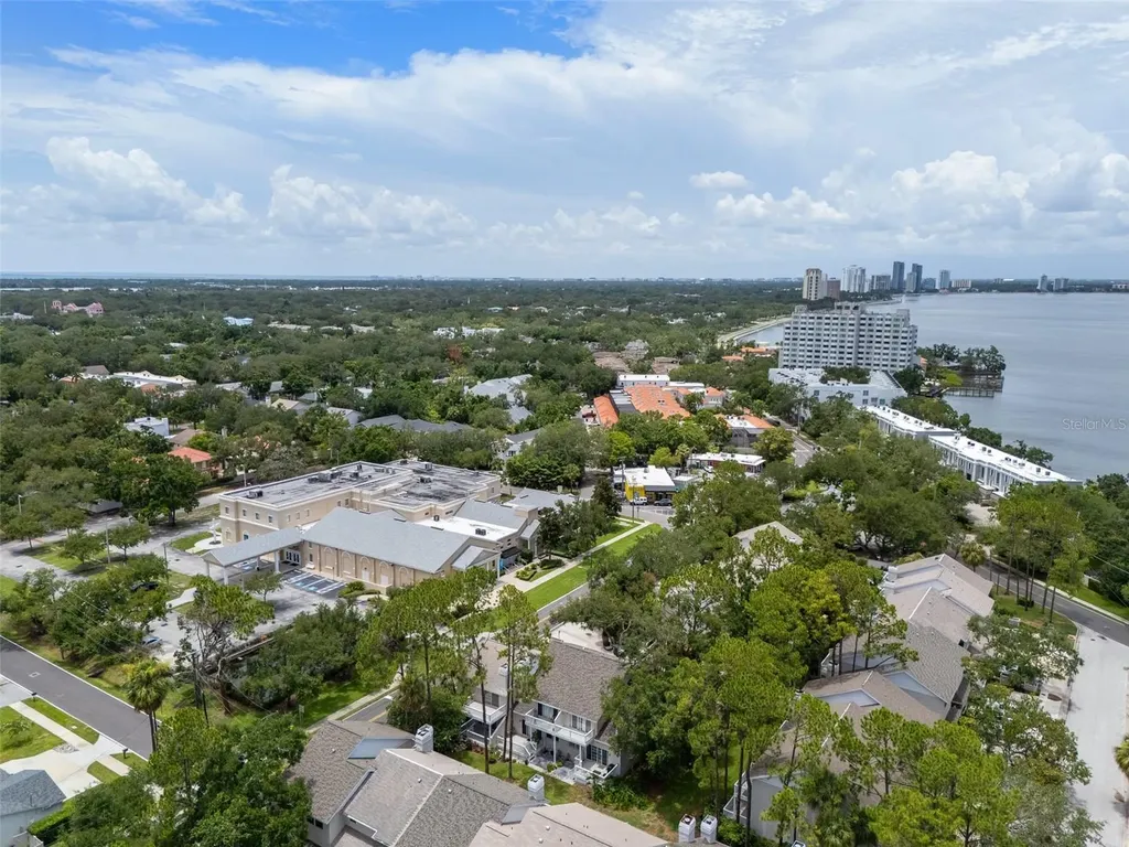 5116 Bayshore Boulevard Tampa FL 33611