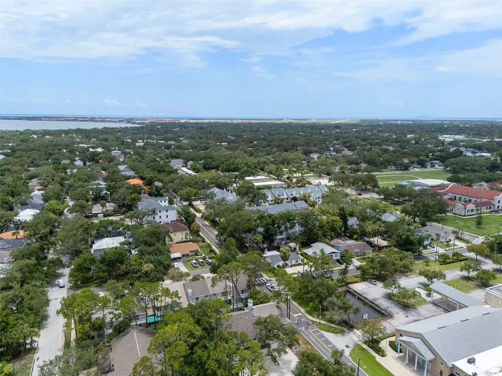 5116 Bayshore Boulevard Tampa FL 33611
