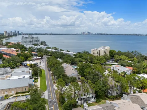 5116 Bayshore Boulevard Tampa FL 33611