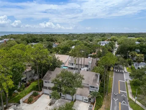 5116 Bayshore Boulevard Tampa FL 33611