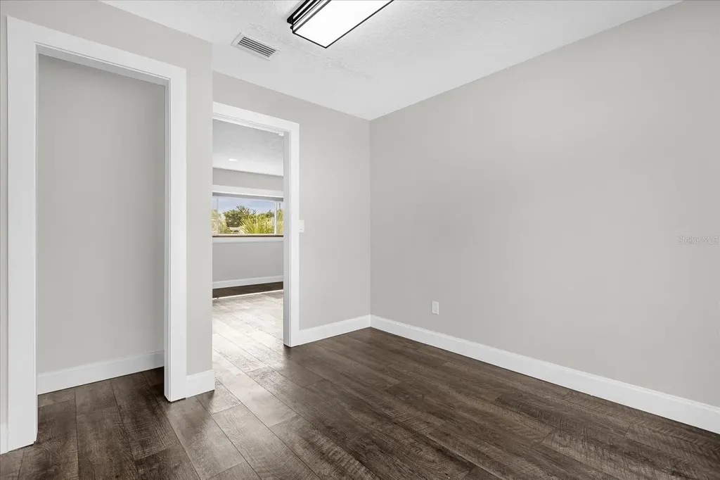 8756 Granada Boulevard Orlando FL 32836