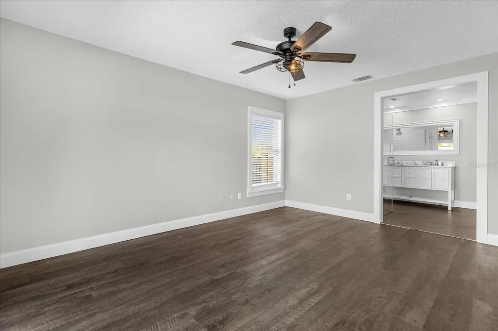 8756 Granada Boulevard Orlando FL 32836