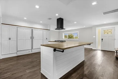 8756 Granada Boulevard Orlando FL 32836