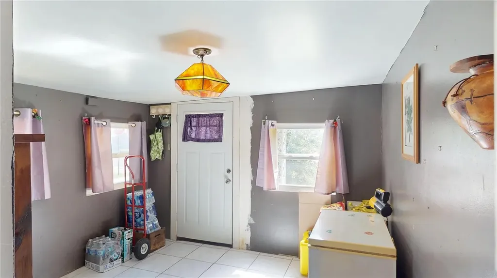 5651 6th Street Zephyrhills FL 33542