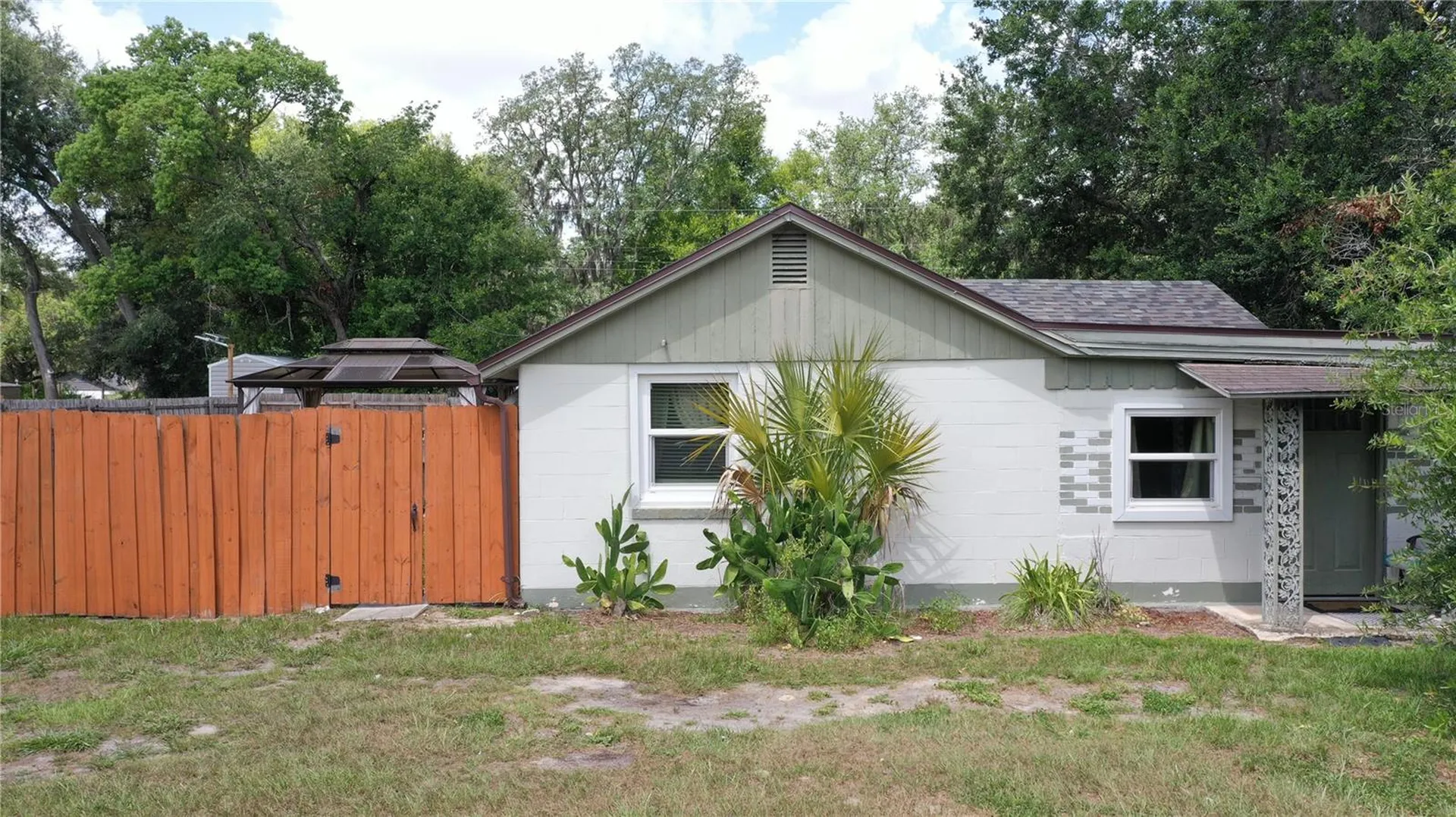 5651 6th Street Zephyrhills FL 33542