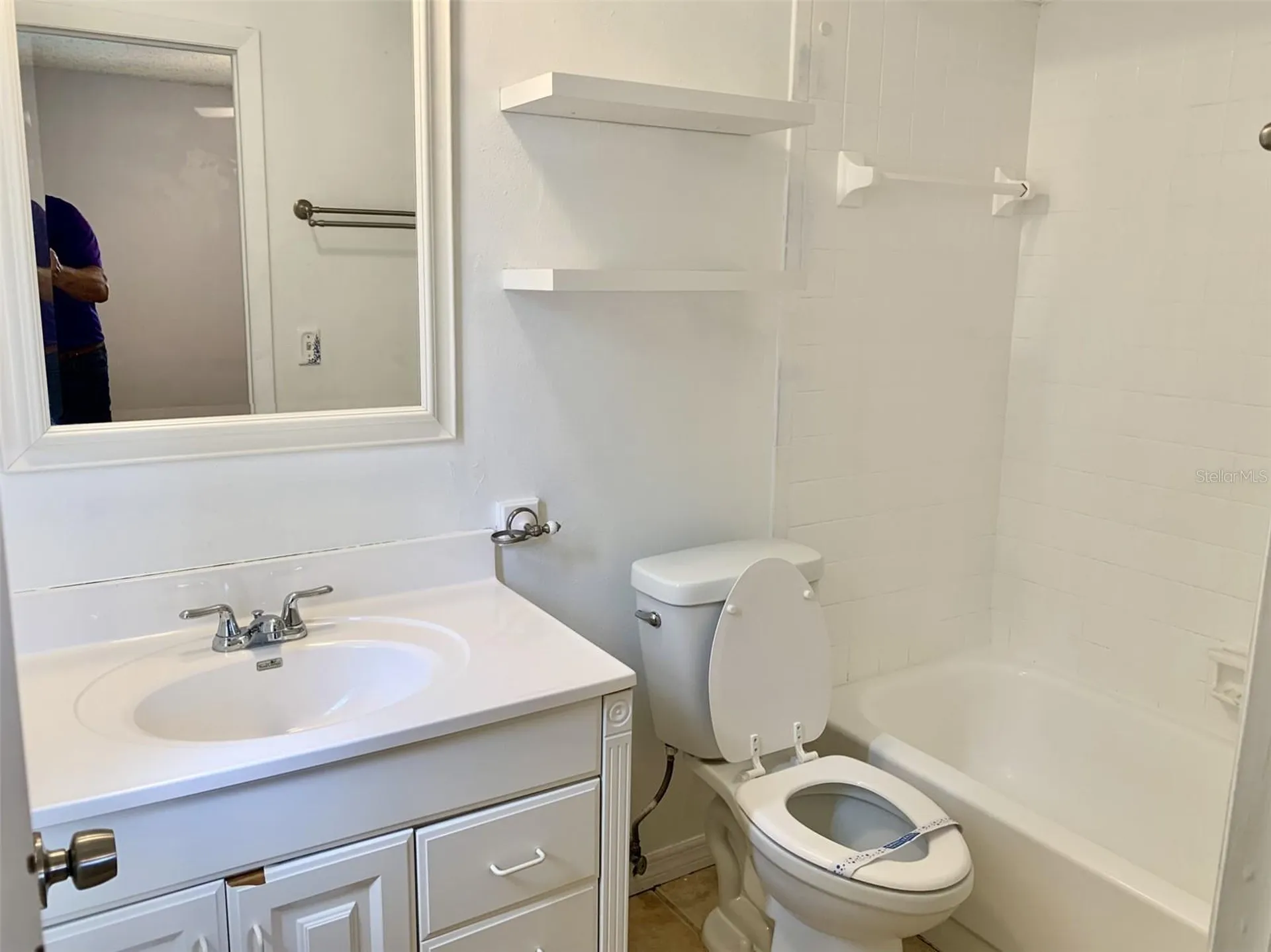 5050 29th Avenue N St Petersburg FL 33710