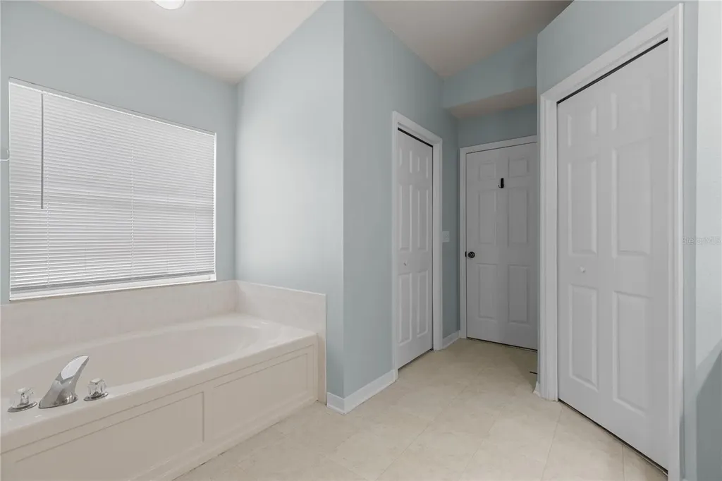31511 Wrencrest Drive Wesley Chapel FL 33543