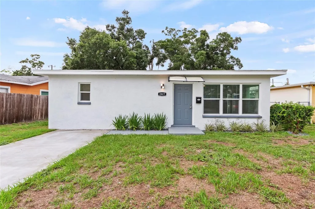 2827 16th Avenue S St Petersburg FL 33712
