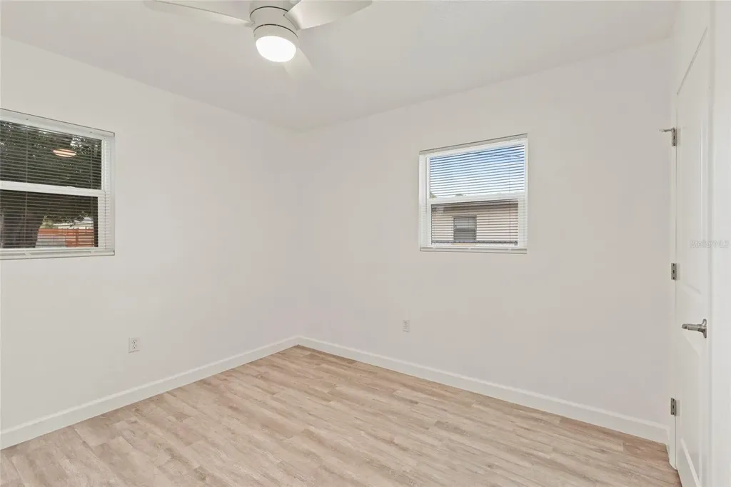 2827 16th Avenue S St Petersburg FL 33712