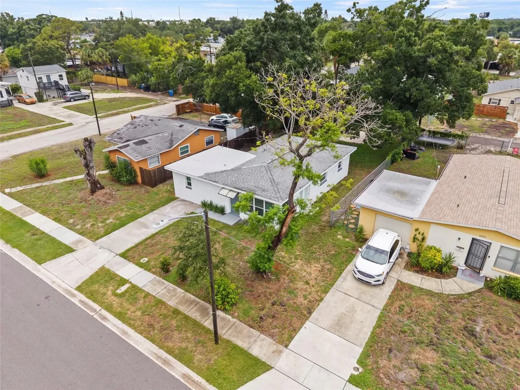 2827 16th Avenue S St Petersburg FL 33712