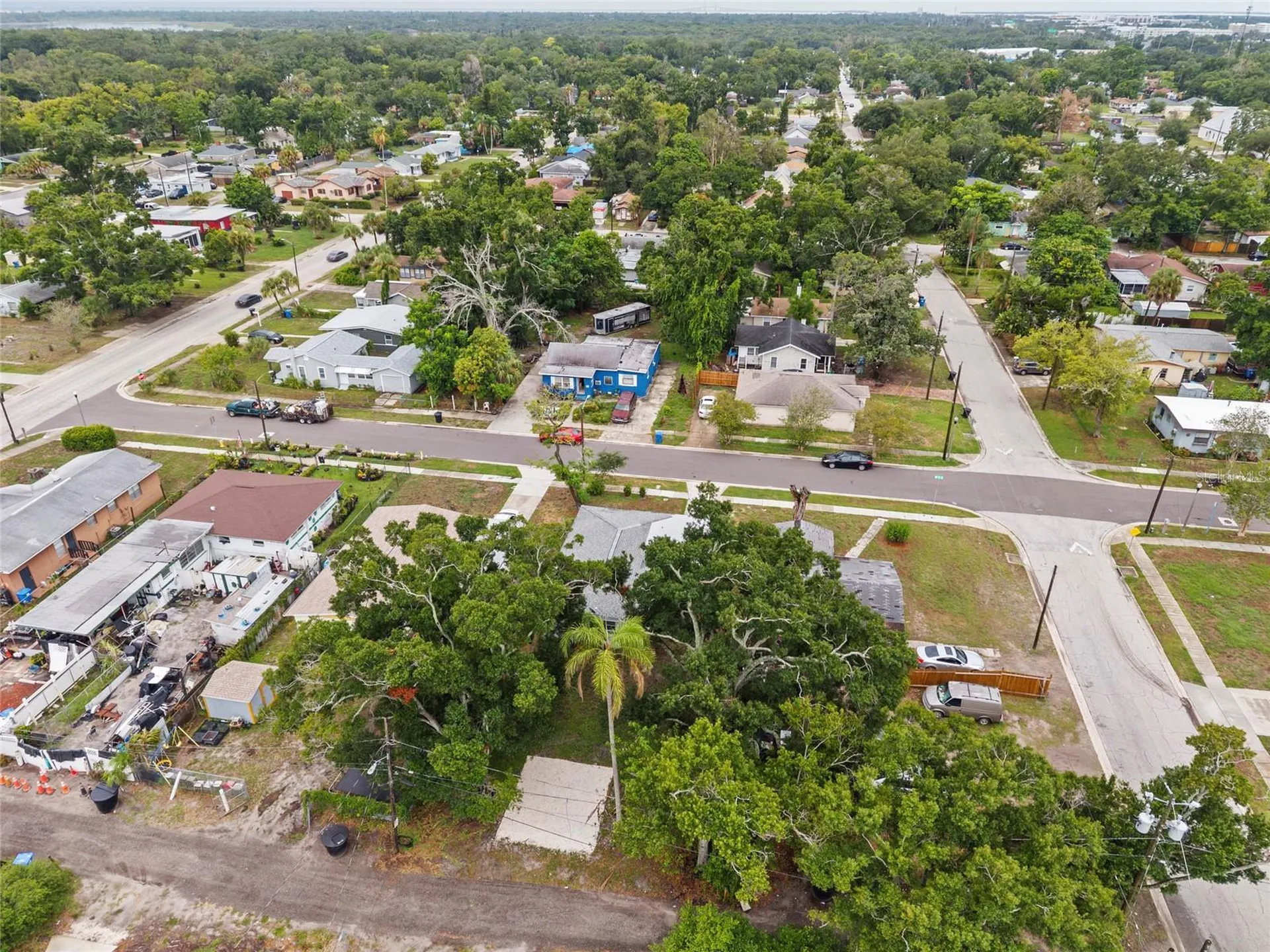 2827 16th Avenue S St Petersburg FL 33712
