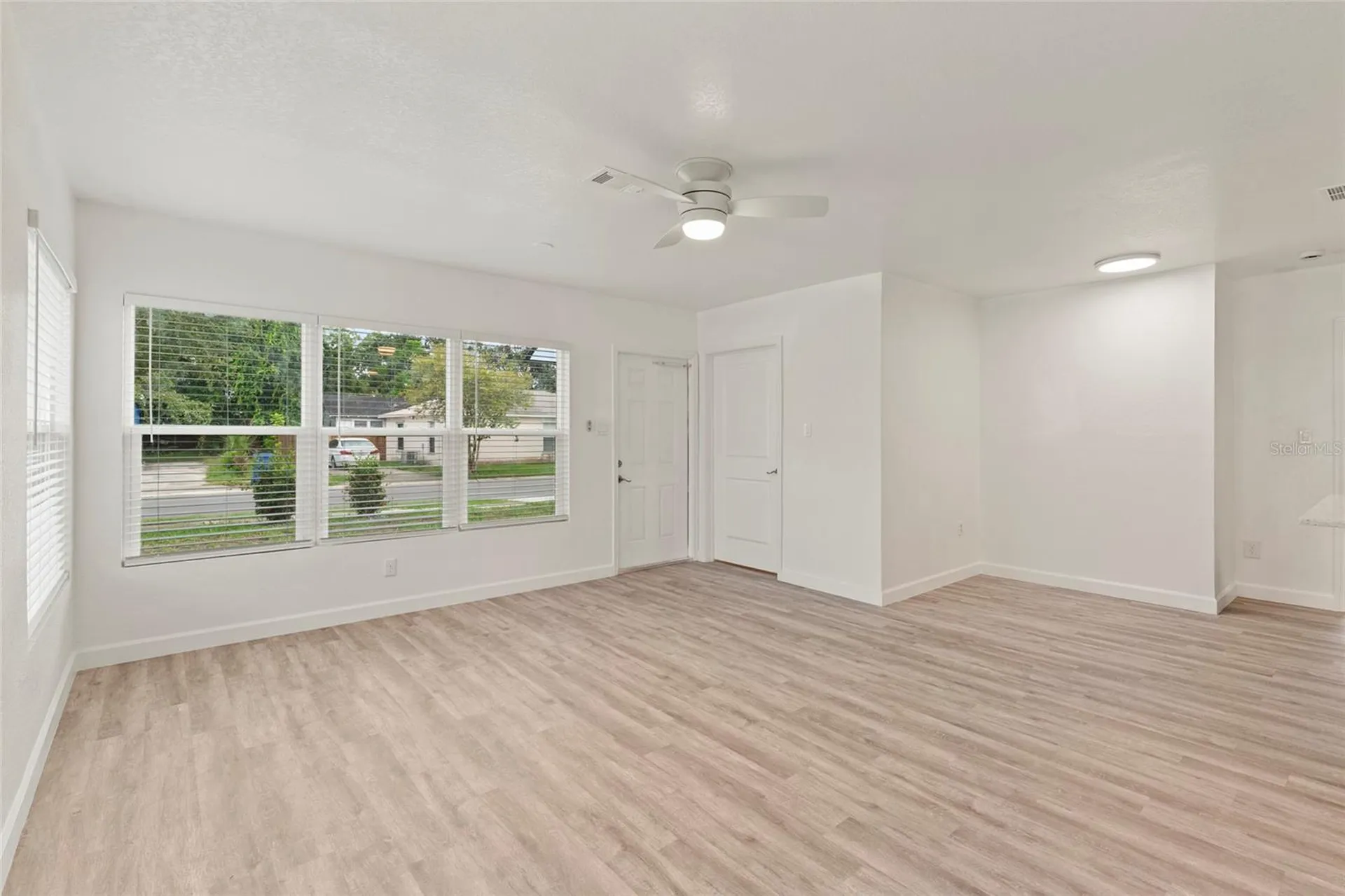 2827 16th Avenue S St Petersburg FL 33712