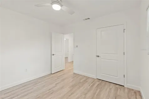 2827 16th Avenue S St Petersburg FL 33712