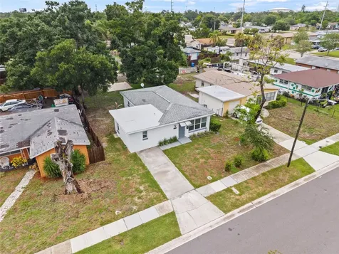 2827 16th Avenue S St Petersburg FL 33712