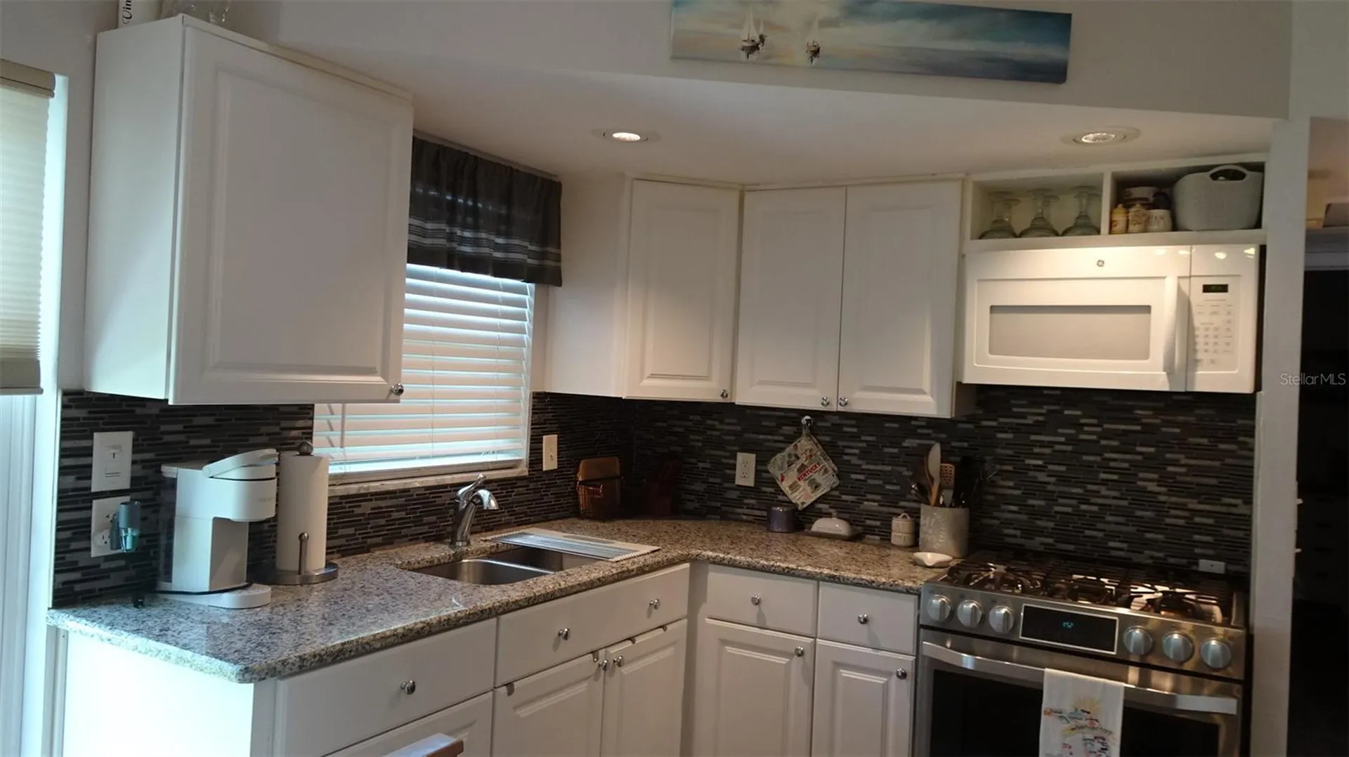 7868 40th Avenue N St Petersburg FL 33709