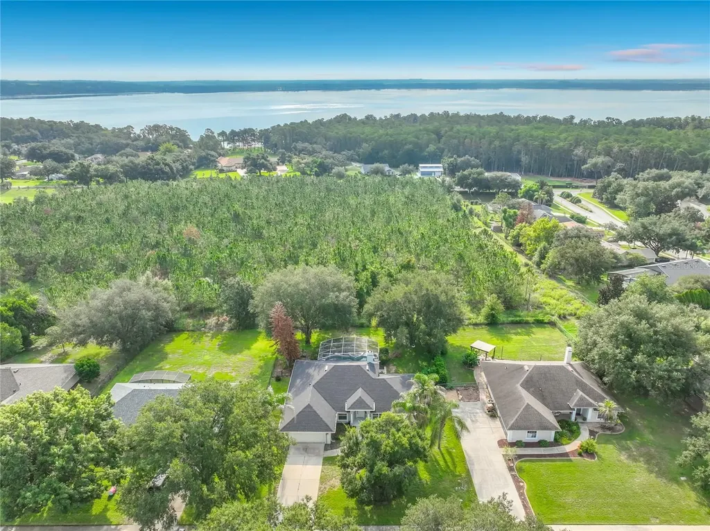 9418 Meadow Crest Lane Clermont FL 34711
