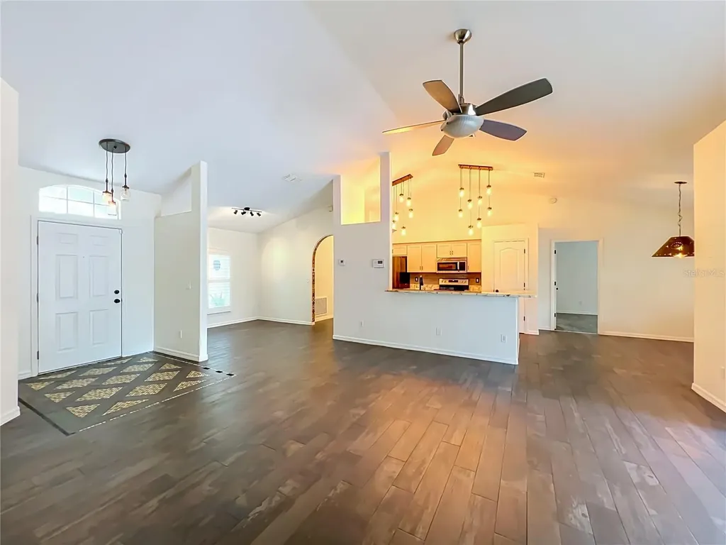 9418 Meadow Crest Lane Clermont FL 34711