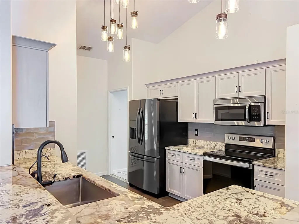 9418 Meadow Crest Lane Clermont FL 34711