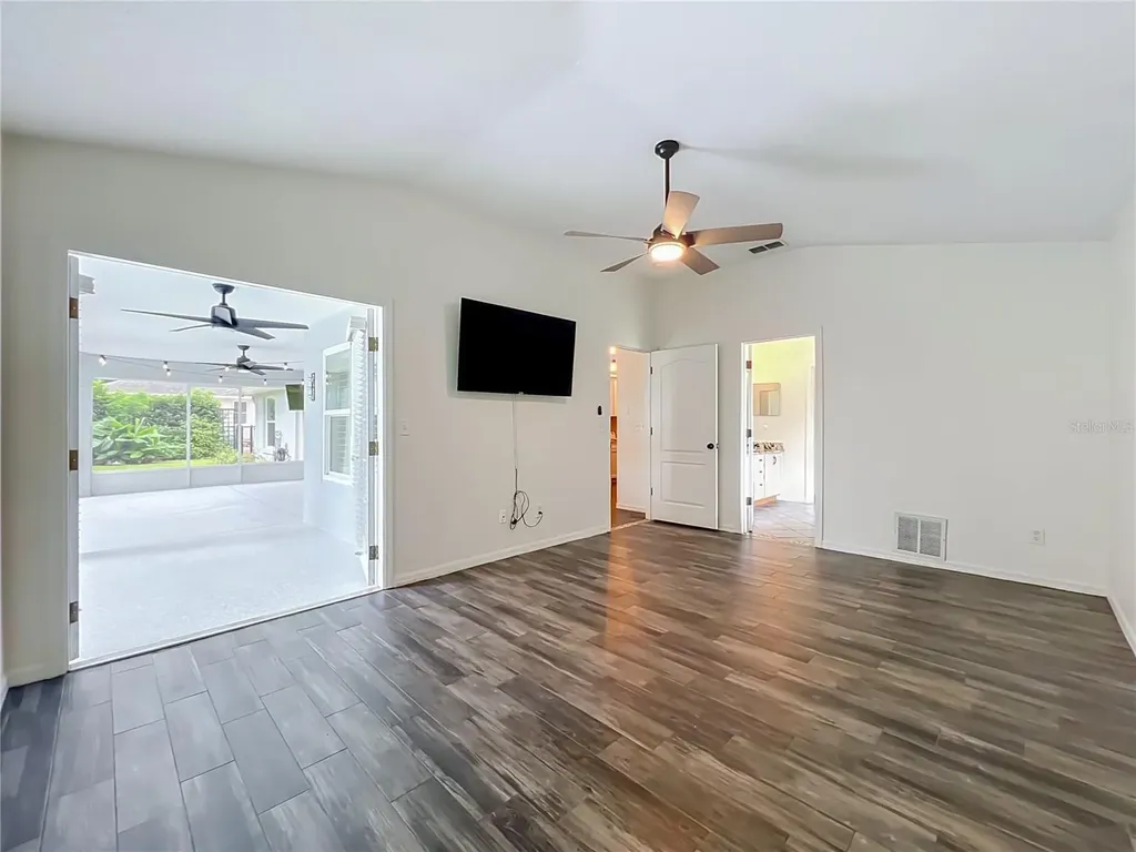 9418 Meadow Crest Lane Clermont FL 34711