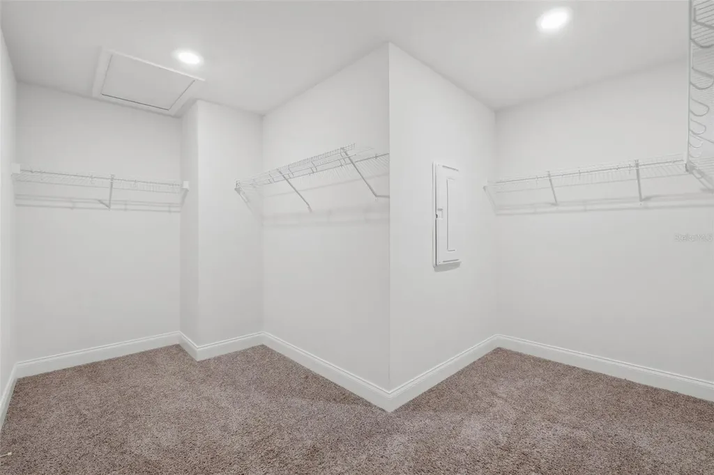 9535 Juniper Moss Circle Orlando FL 32832