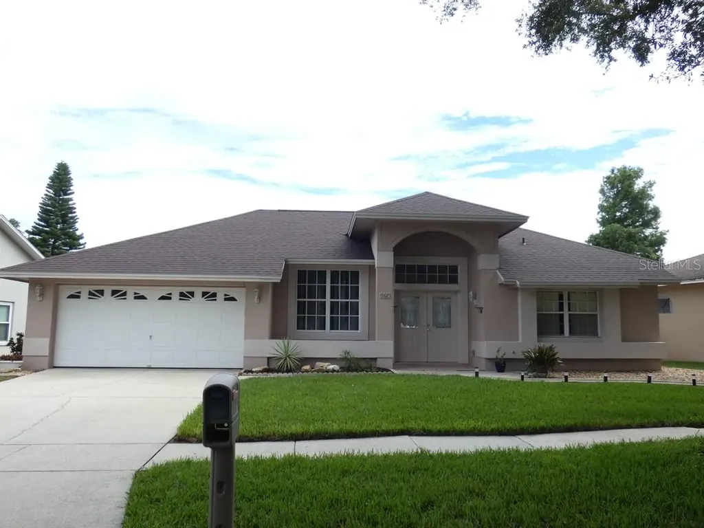 907 Brittany Park Boulevard Tarpon Springs FL 34689