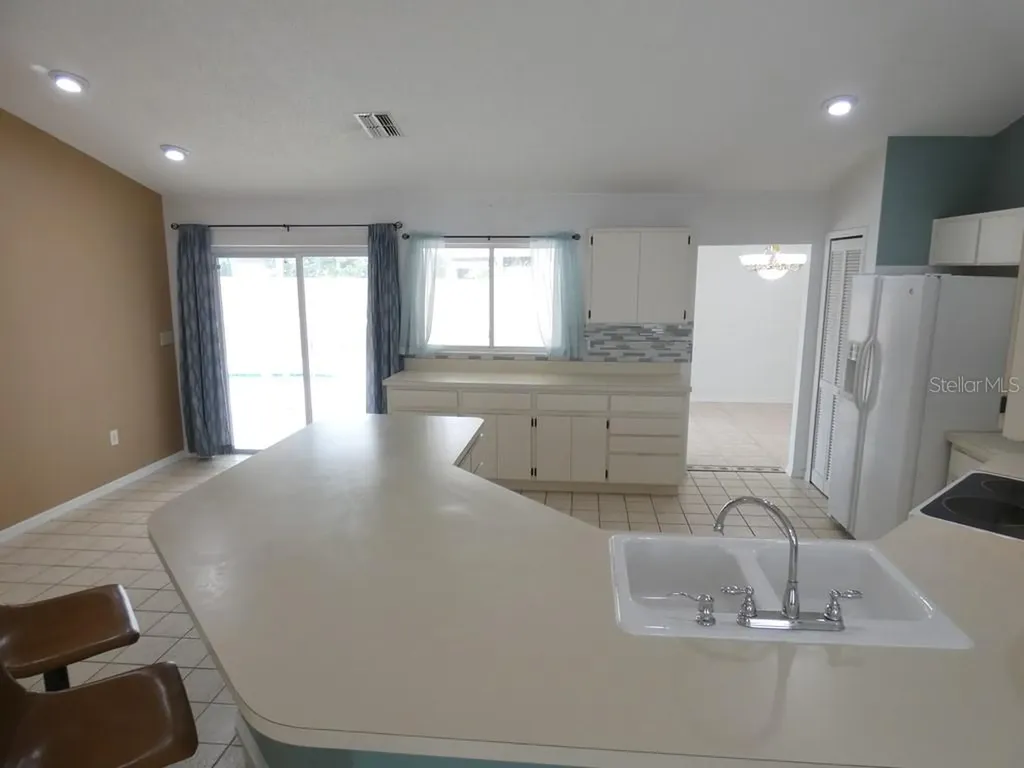 907 Brittany Park Boulevard Tarpon Springs FL 34689