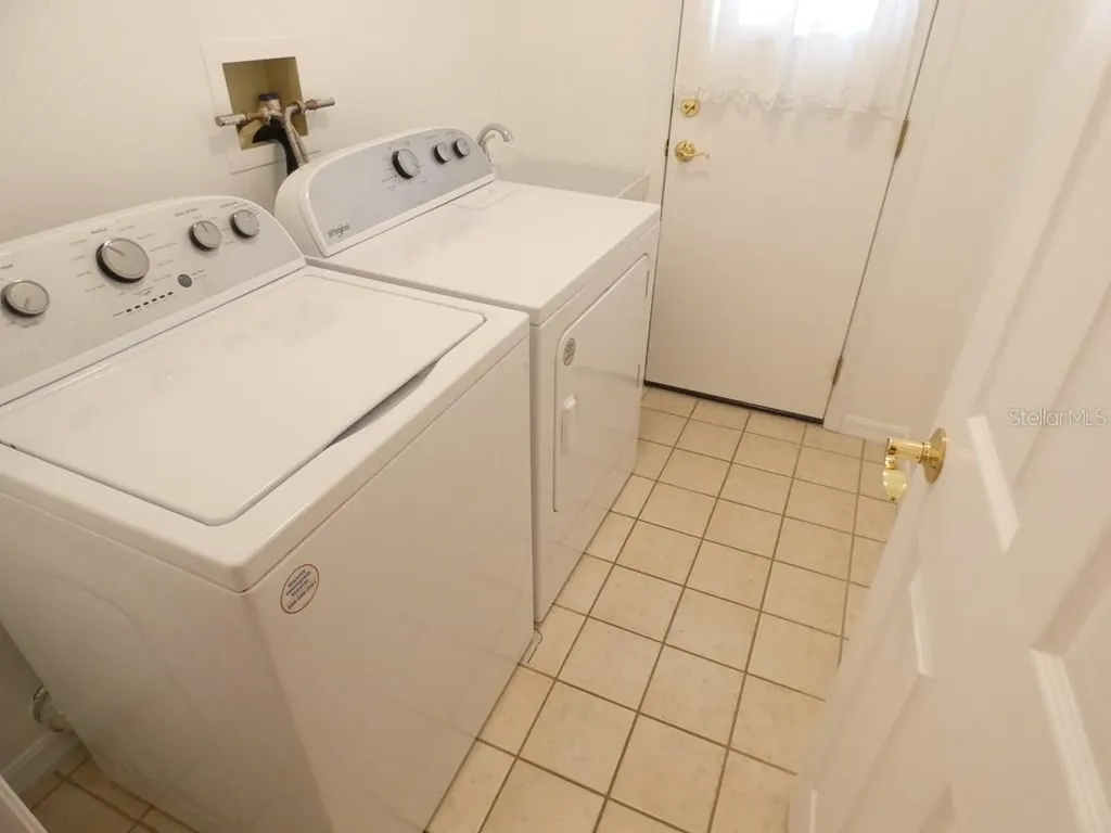 907 Brittany Park Boulevard Tarpon Springs FL 34689