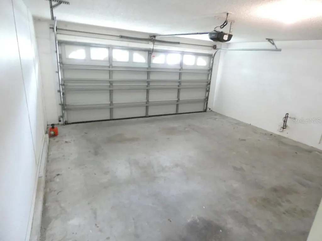 907 Brittany Park Boulevard Tarpon Springs FL 34689