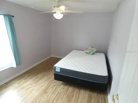 907 Brittany Park Boulevard Tarpon Springs FL 34689