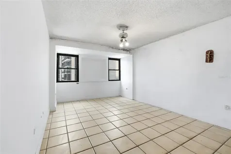 4633 Isla Verde Avenue Carolina PR 00979