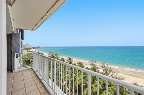4633 Isla Verde Avenue Carolina PR 00979