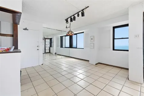 4633 Isla Verde Avenue Carolina PR 00979
