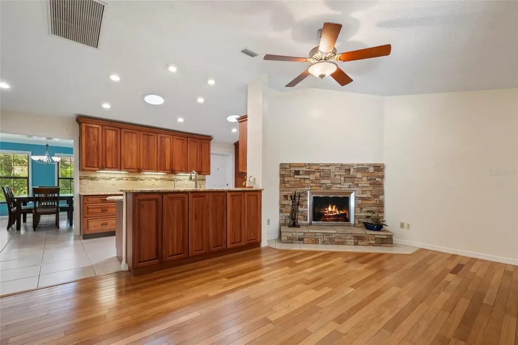 9220 Eastport Terrace Orlando FL 32817