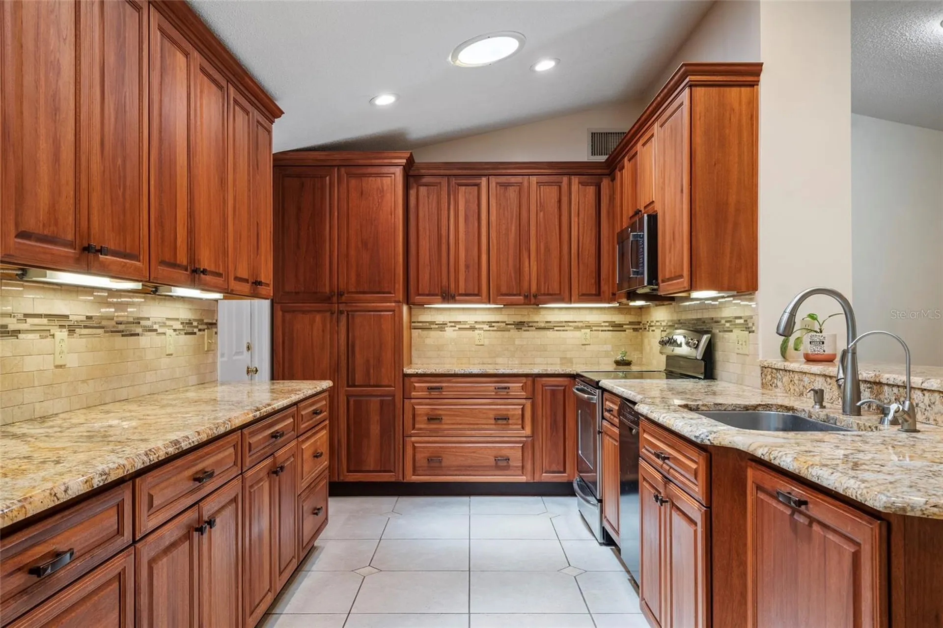 9220 Eastport Terrace Orlando FL 32817