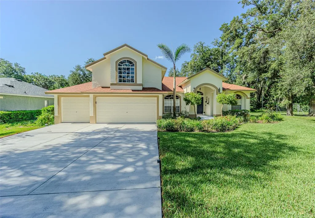 2409 Fox Forest Drive Lutz FL 33549