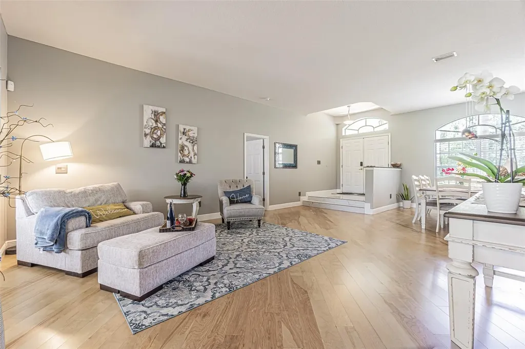 2409 Fox Forest Drive Lutz FL 33549