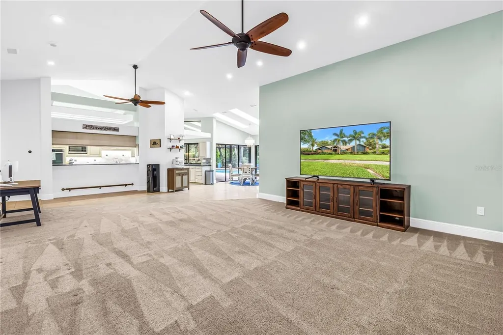 2837 Saber Drive Clearwater FL 33759
