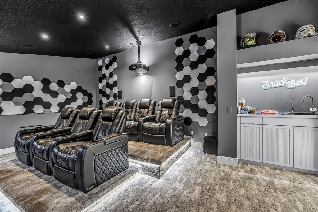 2837 Saber Drive Clearwater FL 33759