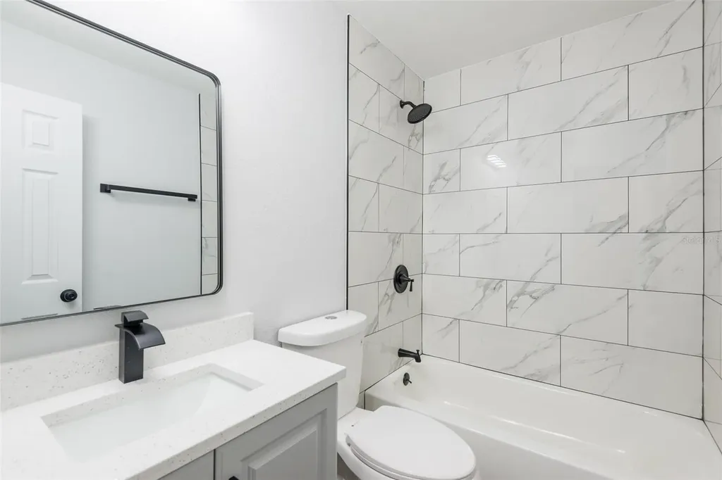 902 Shangri La Drive Seffner FL 33584