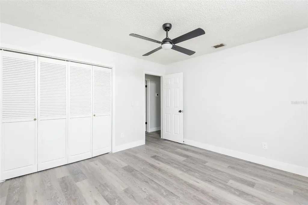902 Shangri La Drive Seffner FL 33584